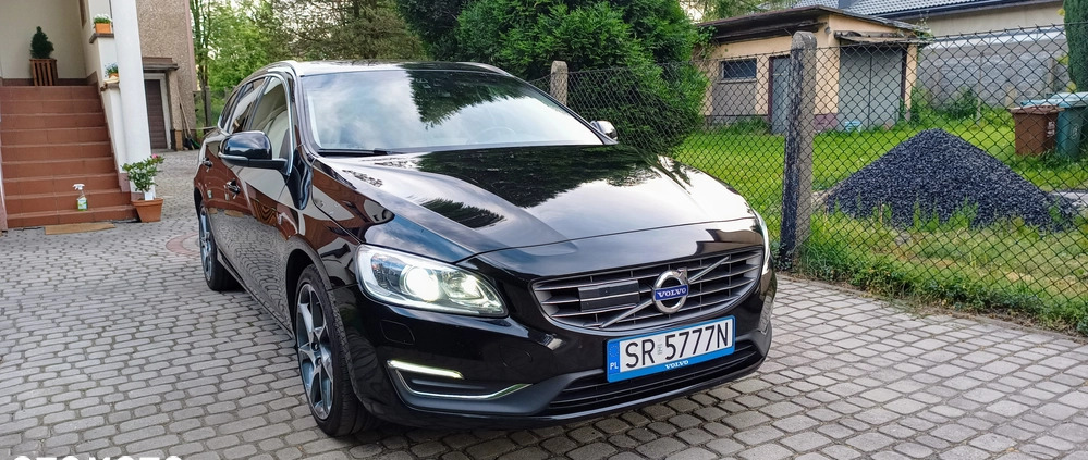 Volvo V60 cena 68900 przebieg: 152000, rok produkcji 2016 z Rybnik małe 106